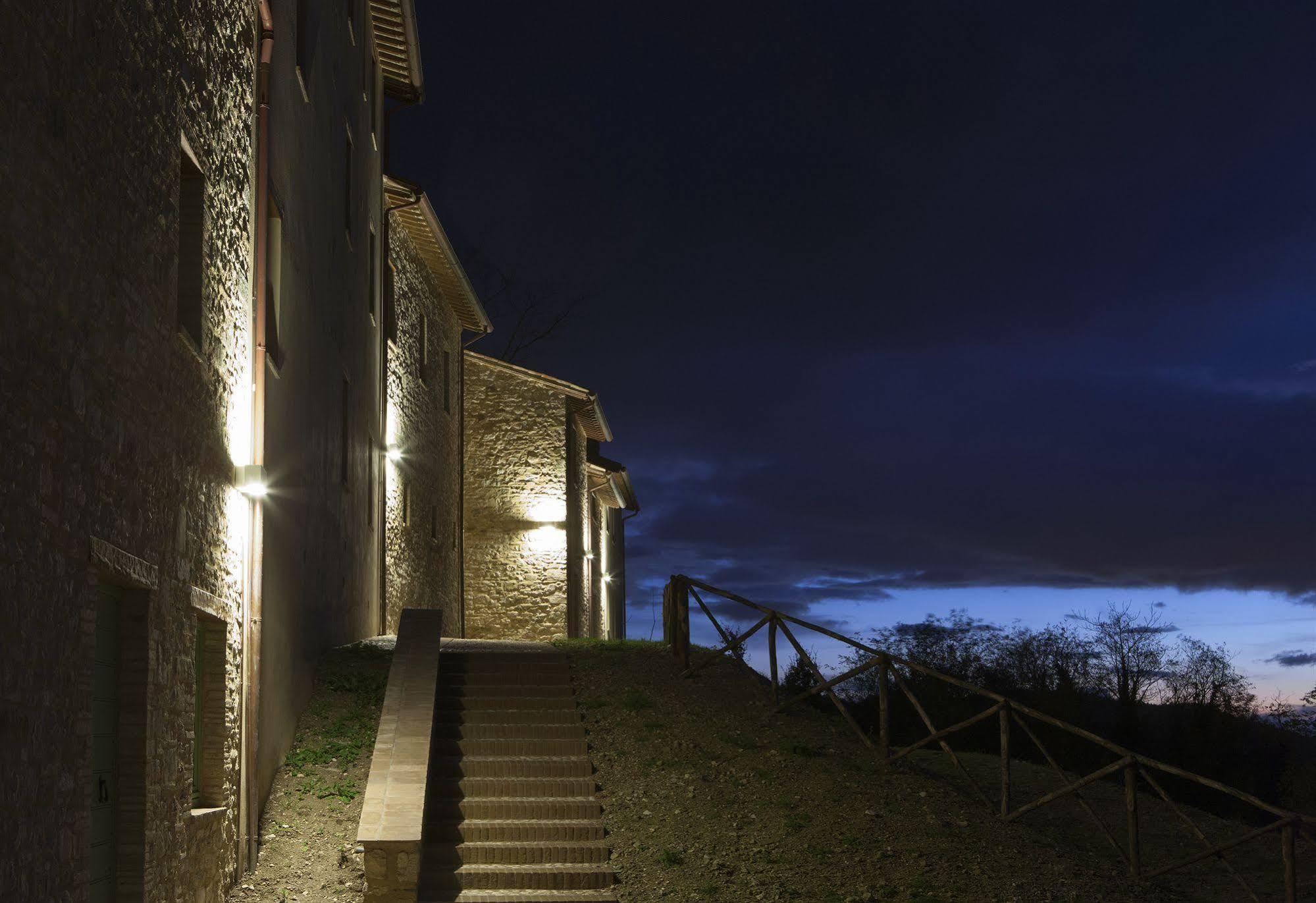 Borgo Di Gallano Valtopina Exteriér fotografie