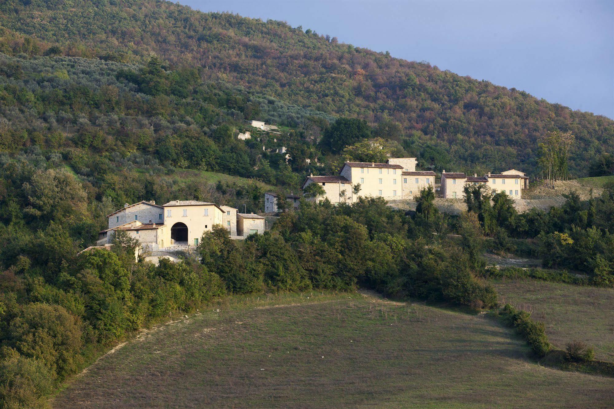 Borgo Di Gallano Valtopina Exteriér fotografie