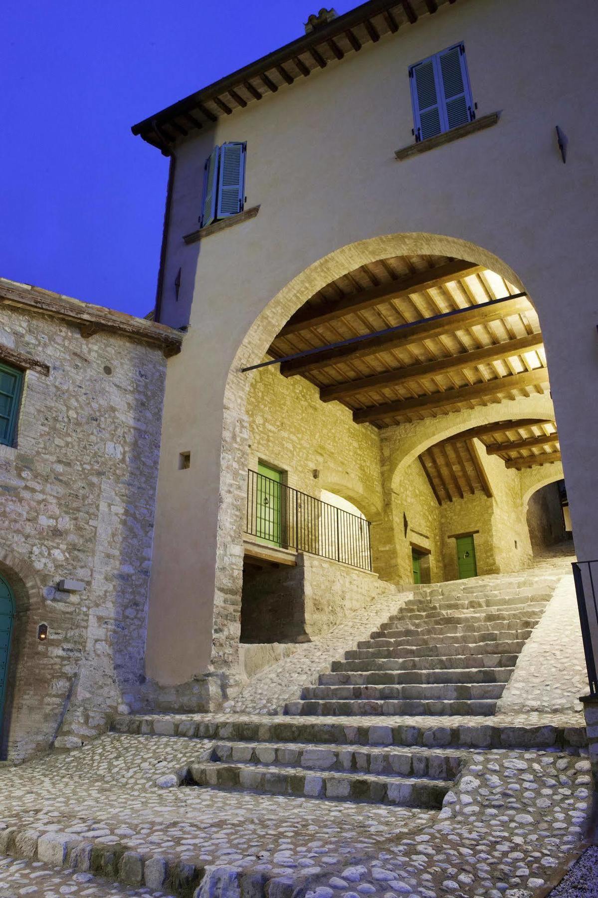 Borgo Di Gallano Valtopina Exteriér fotografie